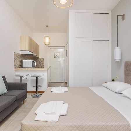 P Koklas Apartments ザキントス エクステリア 写真