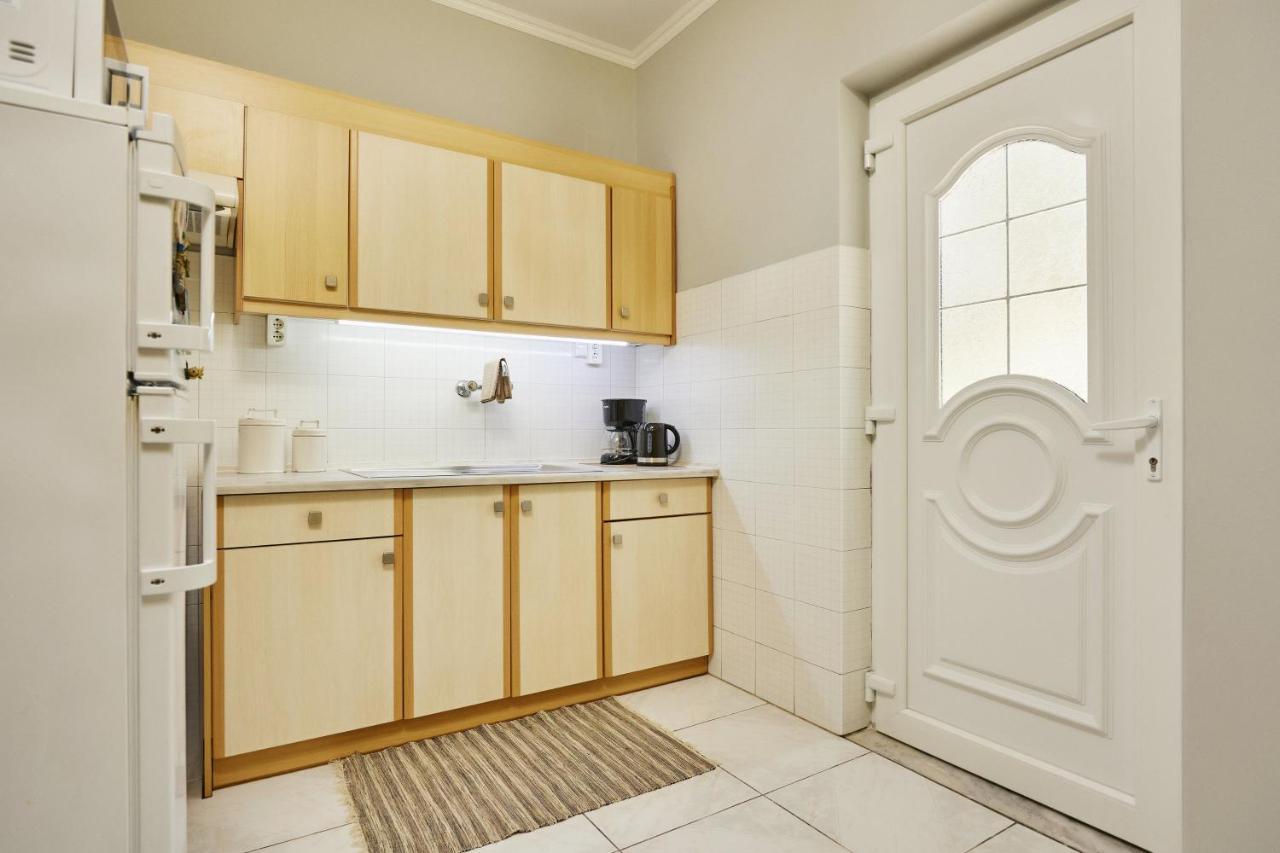 P Koklas Apartments ザキントス エクステリア 写真